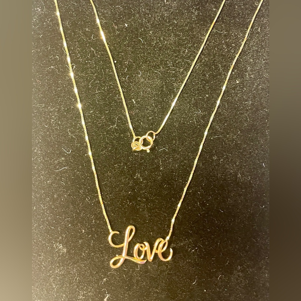 💕 NWT Genuine 14K Italian Gold "Love" Script 18" Necklace. 2 Grams. Sweet! - Picture 2 of 6